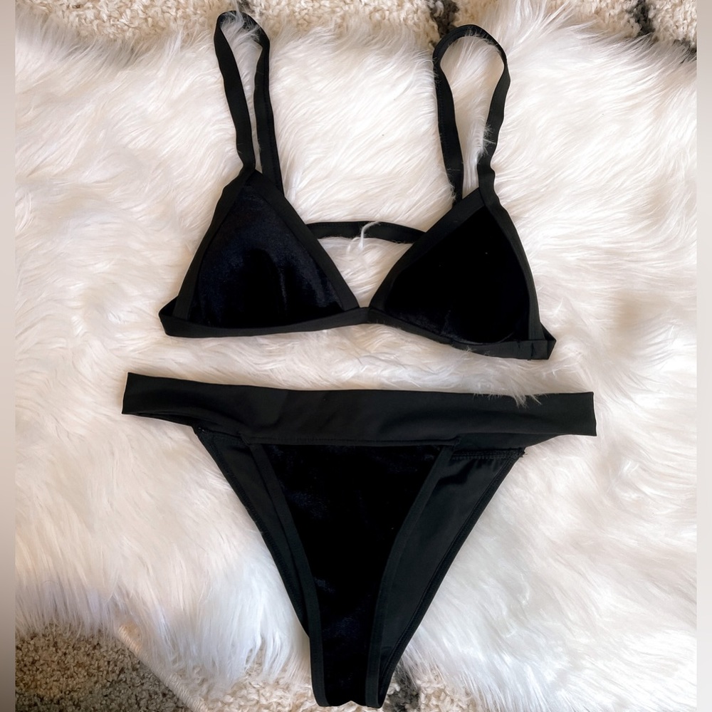 MISSGUIDED NWOT Black Velvet Triangle Bikini Set